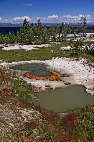 048 yellowstone, west thumb geyser basin.JPG